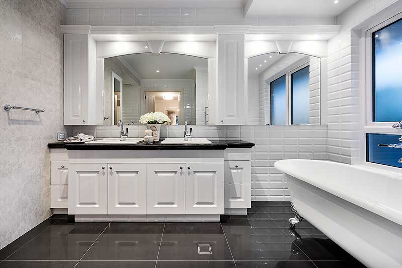Hamptons Style Bathroom Vanity Units
